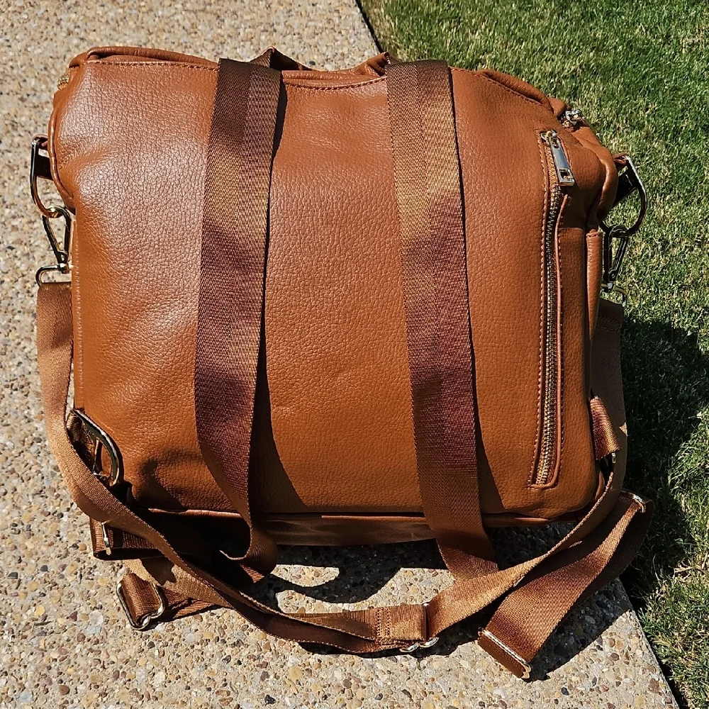 Fawn Design Brown Baby Diaper Bag & Accessories